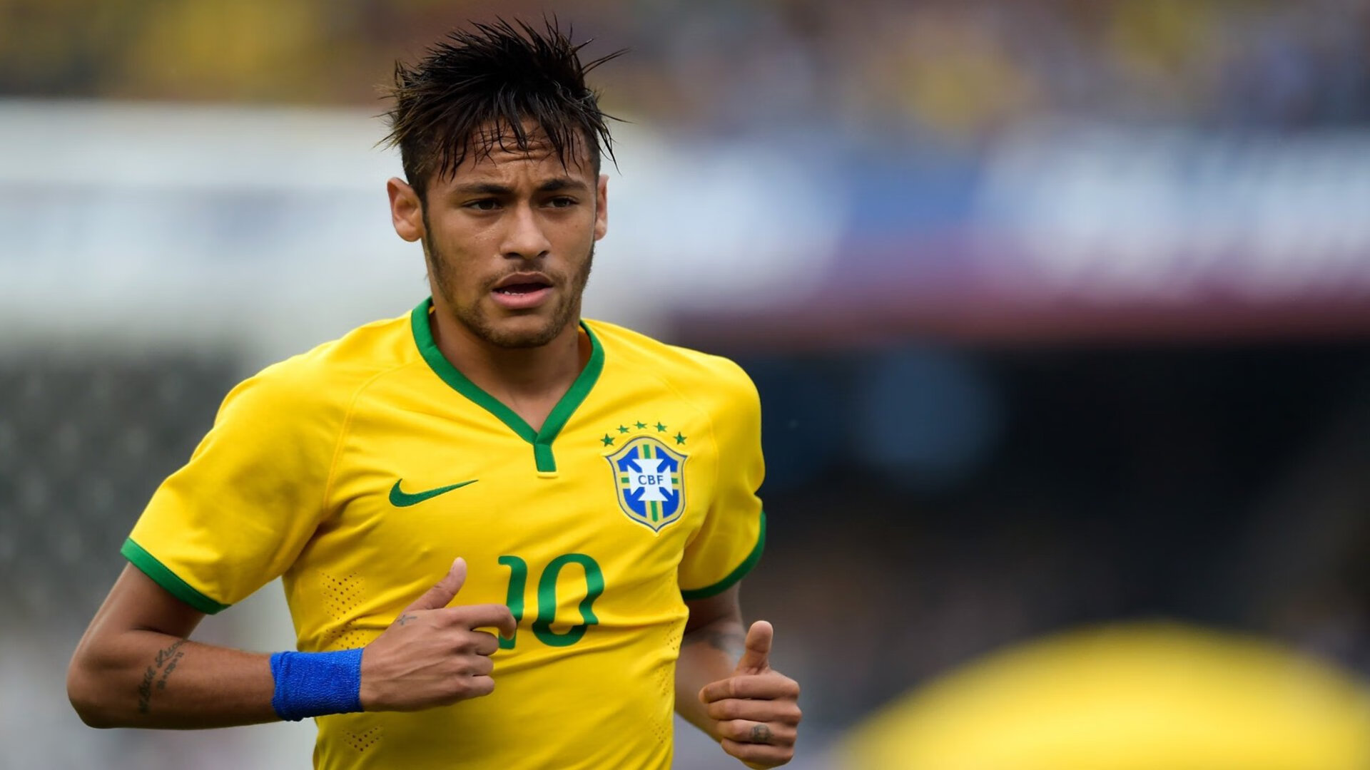 德甲争夺，球迷热烈讨论，德甲足球说